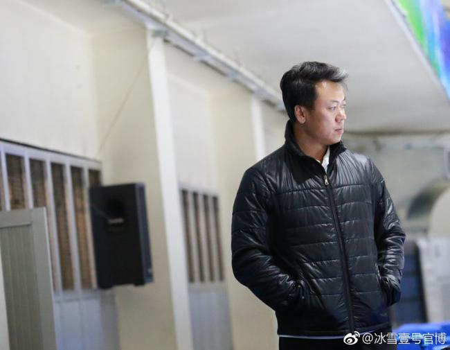 赵宏博谈与姚滨工作交接闫涵将跟随双人滑组训练