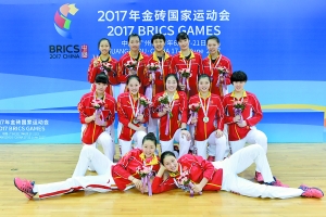 国青女排获亚军