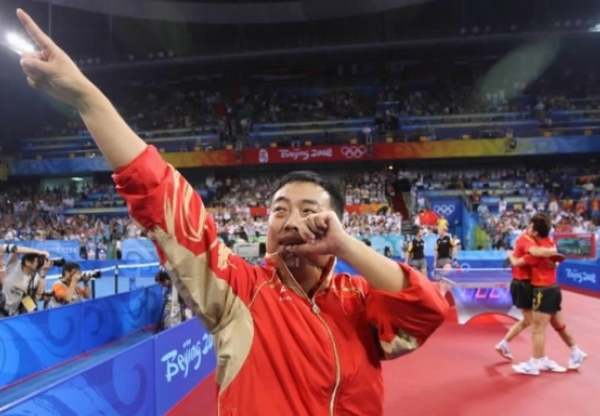 刘国梁卸任总教练