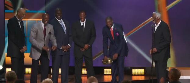 指环王就是指环王！