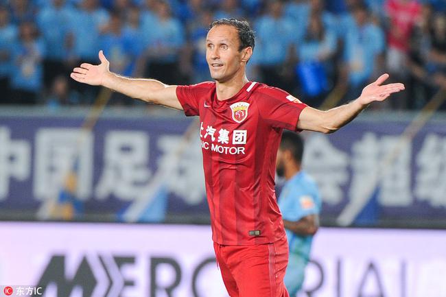 卡瓦略老当益壮