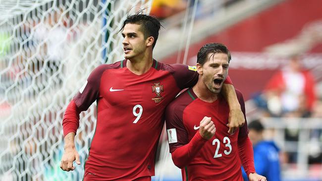 葡萄牙2-1加时赛逆转夺季军