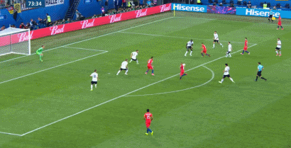 特尔施特根将球稳稳抱住