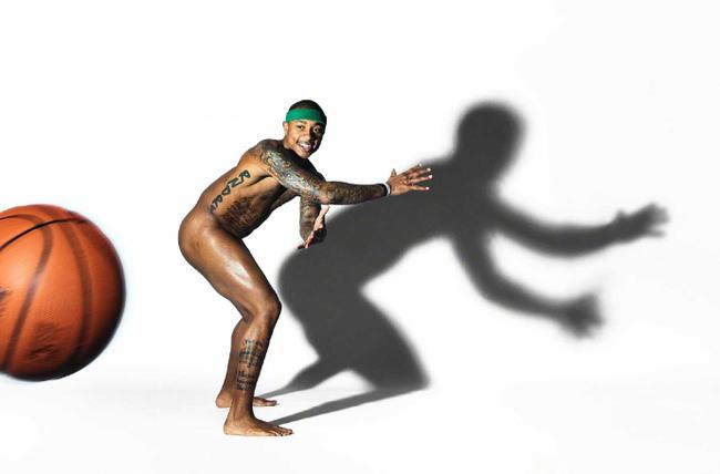 小托马斯拍大尺度写真