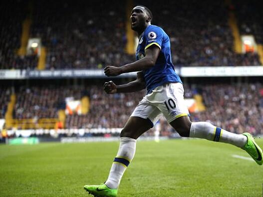 埃弗顿前锋卢卡库