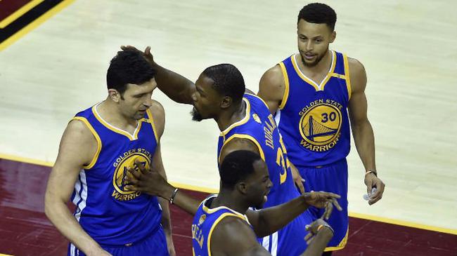 勇士续约帕楚里亚