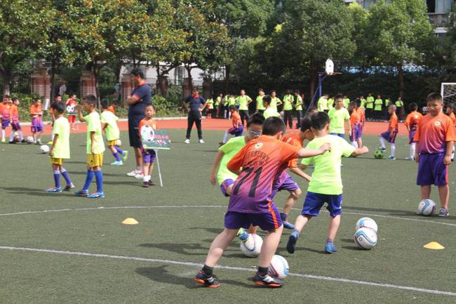 静安区校园足球联赛闭幕