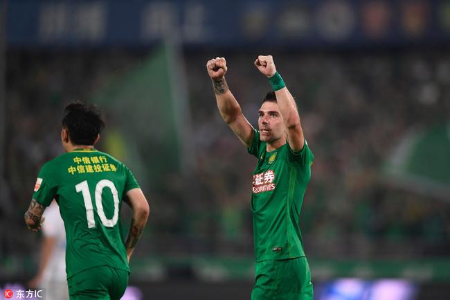 索里亚诺3战4球成工体新杀神 让人暂忘伊尔马兹