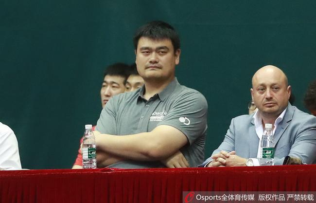 姚明当选CBA公司董事长