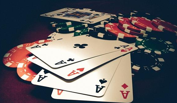 德州扑克俱乐部如何盈利？