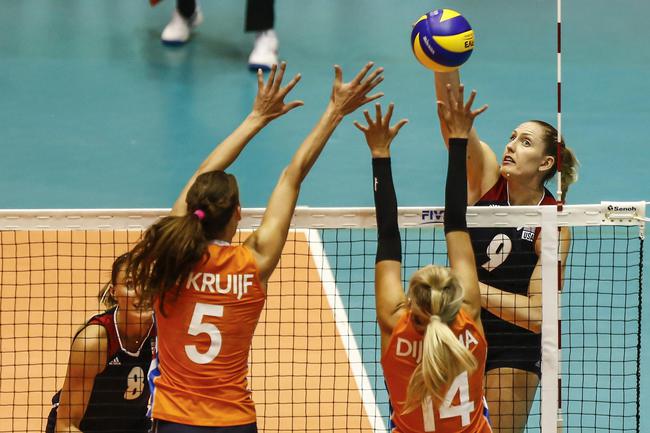 美国女排3-1克荷兰夺巴西站首胜