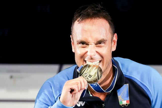 皮佐获重剑冠军