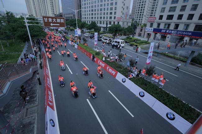 精准市场和高关注度诱惑，车企赞助马拉松赛事成风潮。