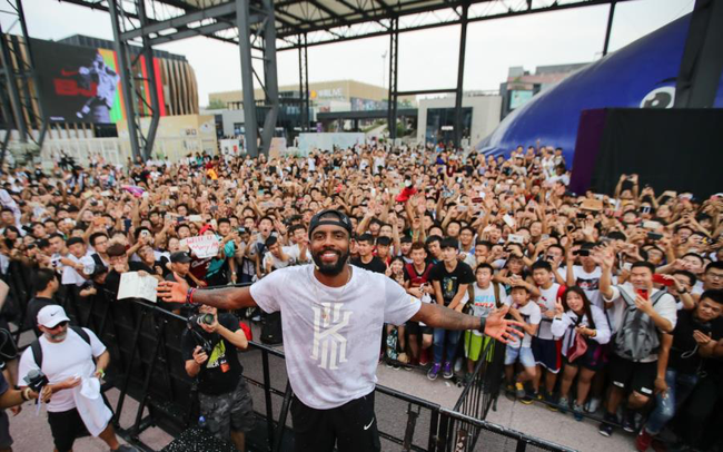 以无畏精神追求篮球梦想!欧文中国行圆满落幕