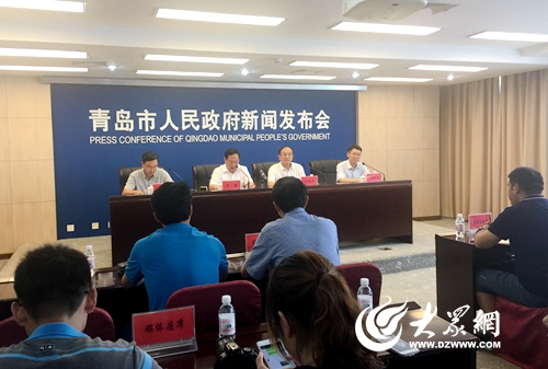 这次青岛国际马拉松赛分为比赛和群体展演两个板块。