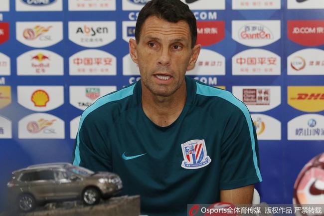 波耶特出席赛前发布会