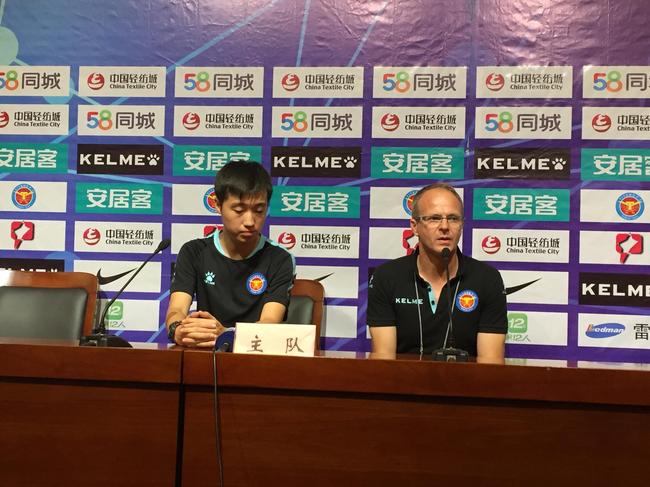 毅腾主帅：单外援出战难度大