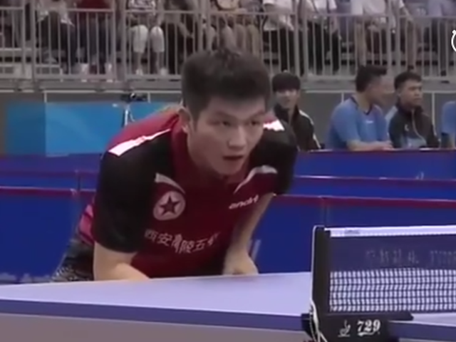 全运赛团体赛樊振东3-0马龙