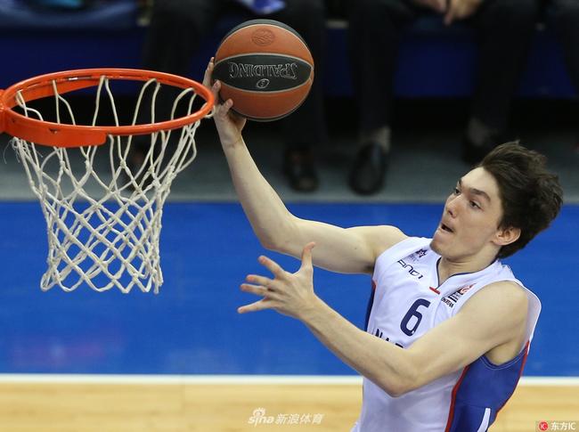 奥斯曼成为骑士的惊喜