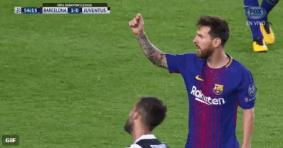 做手势 抓脖子 被出示黄牌