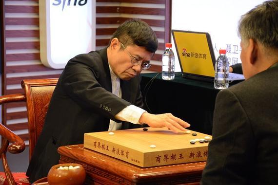 台湾矽品精密工业股份有限公司董事长、首届商界棋王赛冠军林文伯