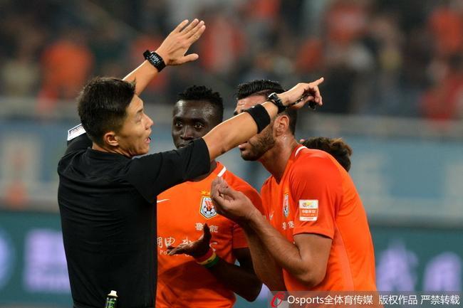 鲁能战延边打进的反超球被判无效