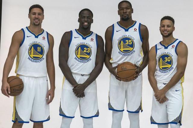 四巨头中KD没有笑容