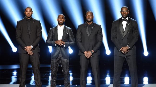 这四兄弟明夏都是自由球员