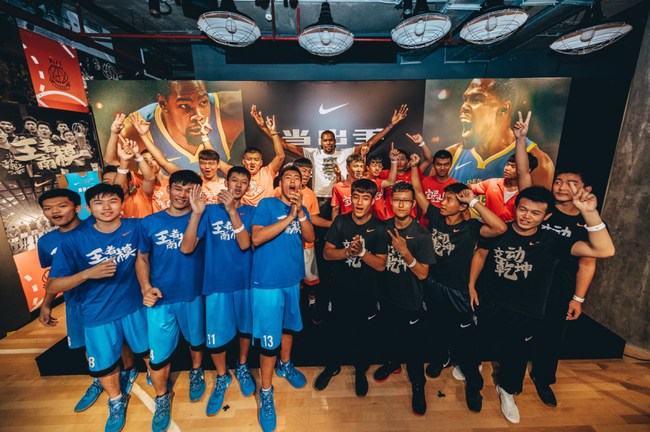 杜兰特点燃球迷激情