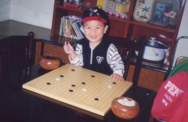 爱上围棋的小柯洁