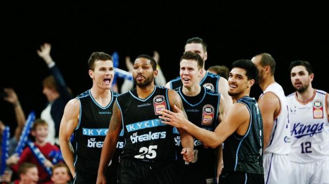 澳洲NBL-新西兰破坏者87-85悉尼国王