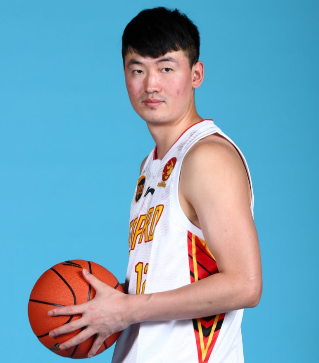 顾全饱受脸部过敏之苦 需要一年时间恢复