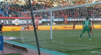 △韦世豪助攻第2球