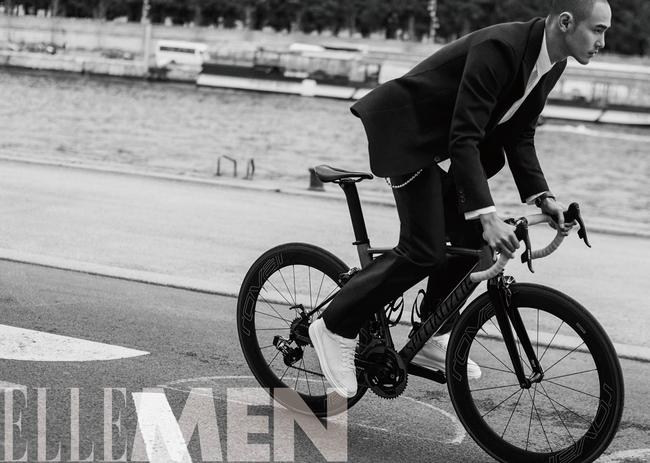 《ELLEMEN睿士》杂志拍摄环法中国赛大使阮经天出席环法正赛幕后花絮