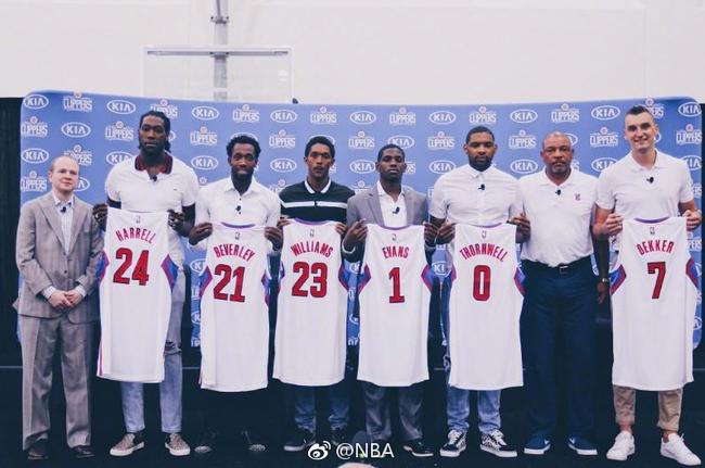 快船的新援们扛起了大旗