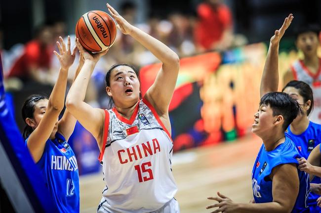 中国U16国青女篮首战141-32大胜中国香港女篮