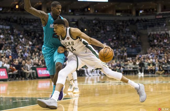 字母哥准三双雄鹿过关