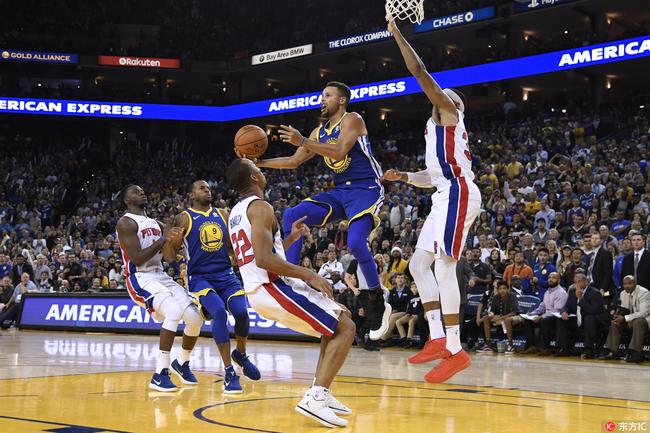 库里今天创了一个里程碑