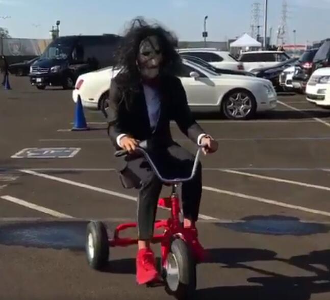 库里你真的不会吓坏小朋友吗！