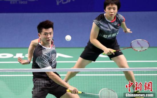 郑思维、陈清晨拆对