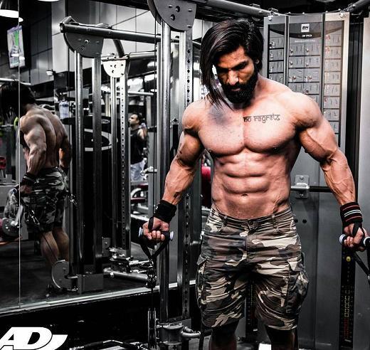 如何同时进行增肌和减脂