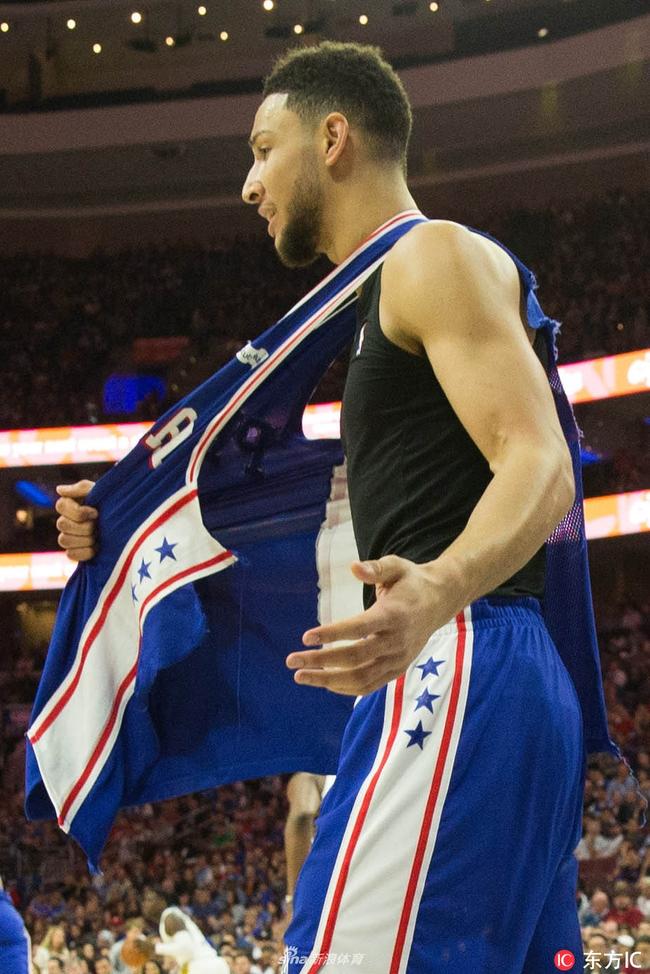 流氓！要和一年级抢最佳新秀