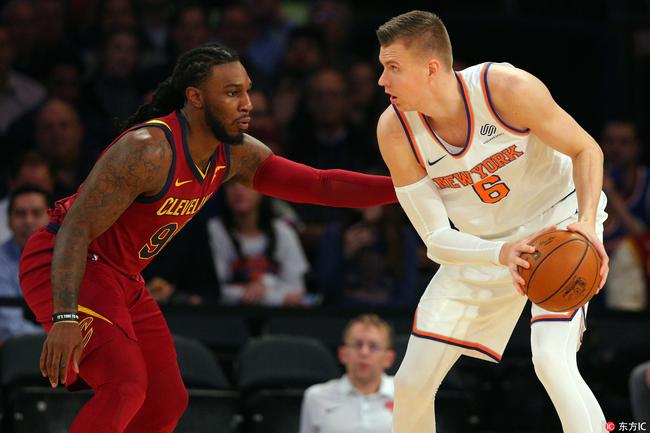 波神下半场被詹姆斯限制住了