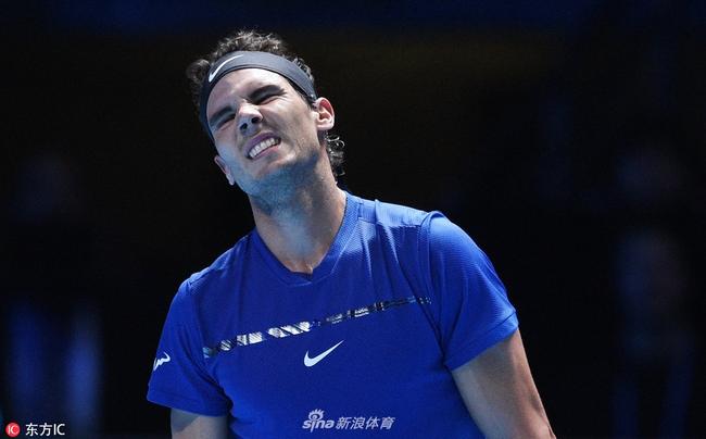 纳达尔膝伤难忍