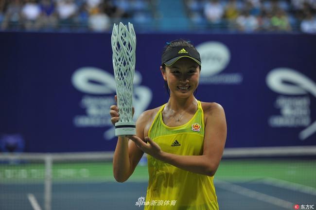 彭帅在南昌折桂