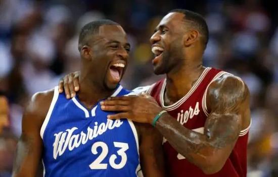 格林与詹姆斯成了好哥俩？