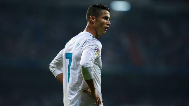 C罗梦想今年赢下第5个金球奖