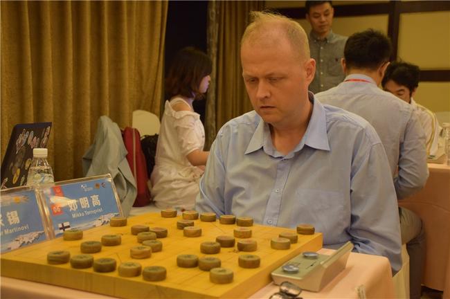 芬兰棋手邓明高