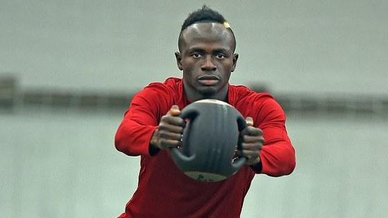 利物浦集训 马内回归