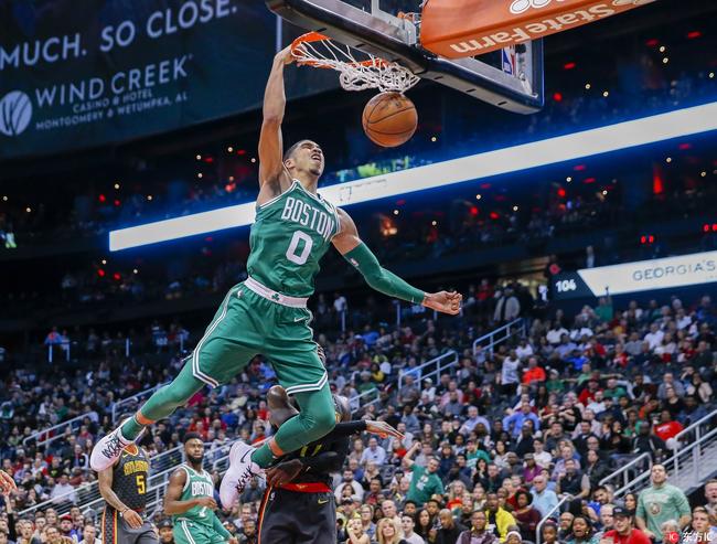 争夺最佳新秀，应有他一席！